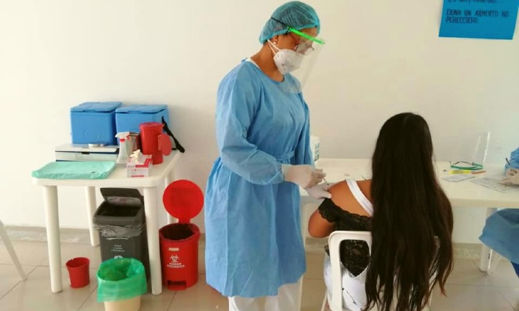 Minsalud confirmó que Colombia firmó acuerdo para traer vacuna contra el coronavirus