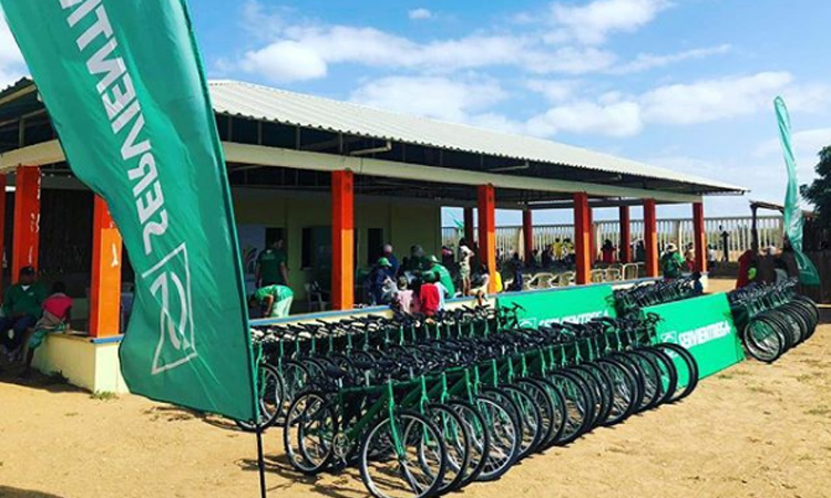 Niños de La Guajira recibieron bicicletas para ir a estudiar ¡Una entrega de corazón!