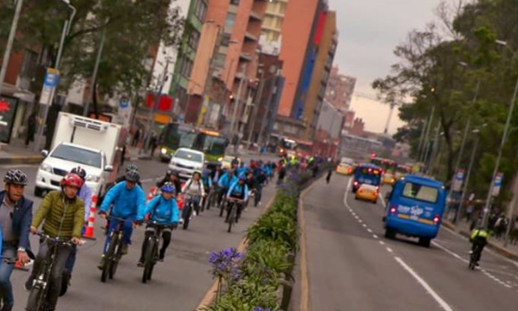 Así transcurre la jornada del día sin carro en Bogotá ¡Un día por el medio ambiente!