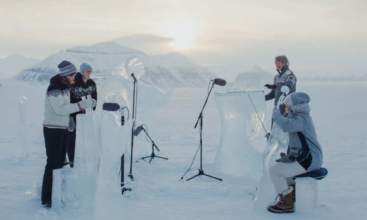En el Ártico se realiza un recital musical para salvar los océanos ¡Es con instrumentos de hielo!