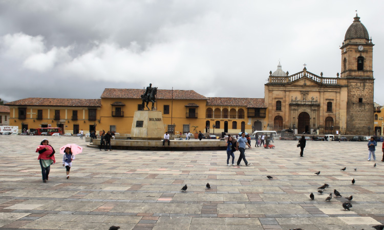 En Tunja se construyó un obelisco en homenaje a Francisco de Paula Santander