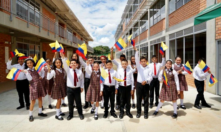 La educación en Colombia recibe el presupuesto más alto en su historia