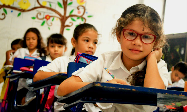 Más de 15.000 niños del Caribe colombiano recibirán kits escolares