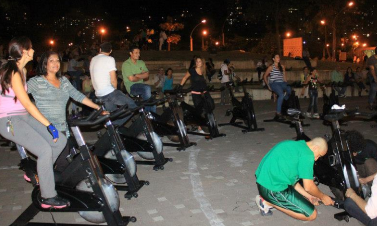 Crean bicicletas que tienen la capacidad de generar energía para alumbrados y electrodomésticos La Nota Positiva