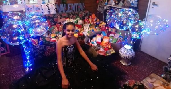 Piden apoyo en redes para regalar vestido de XV años a niña de