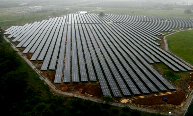 El parque solar más grande de Colombia estará listo en 2020 y medirá 40 canchas de fútbol