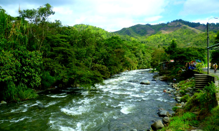Cancelan explotación de rocas en uno de los ríos más importantes de Colombia