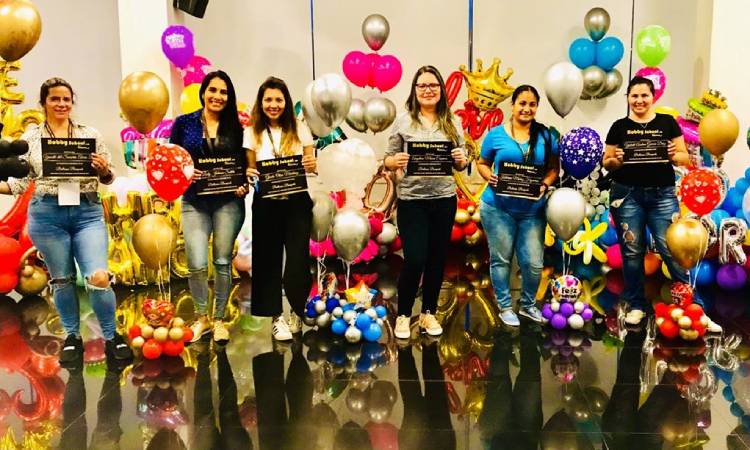 Emprendedores colombianos crean imprimibles para festejar durante la cuarentena