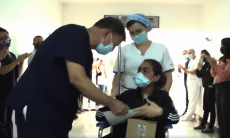 Profesionales de la salud en Medellín celebran trasplante de pulmón