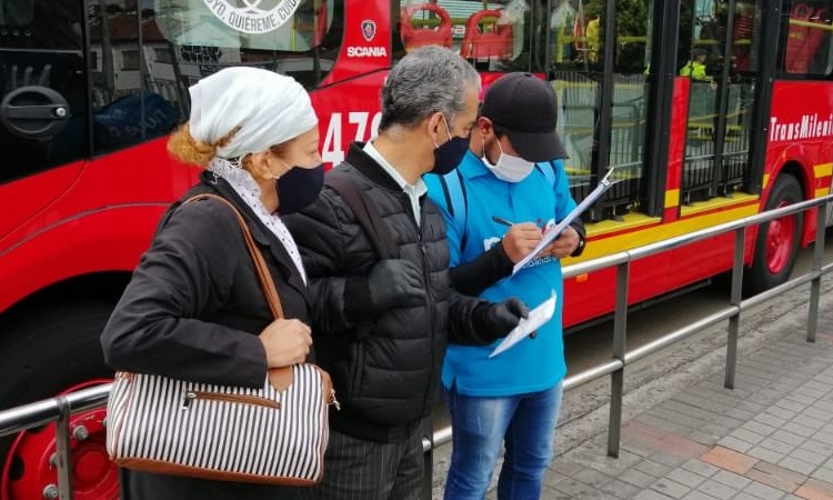 TransMilenio dará a sus usuarios tapabocas gratis durante dos meses