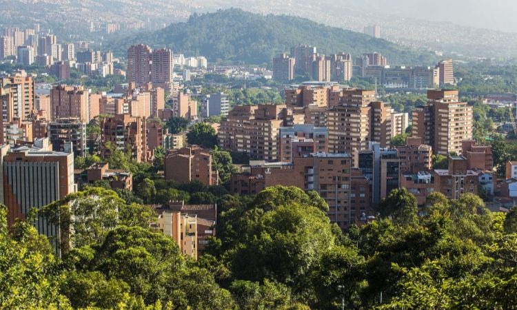 Medellín es destacada como una de las mejores ciudades del mundo para vivir