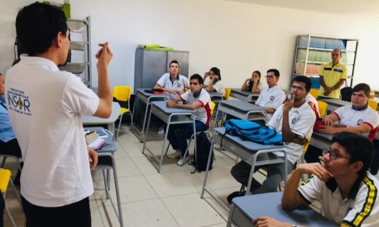 Proponen que el lenguaje de señas sea obligatorio como cátedra educativa en Colombia
