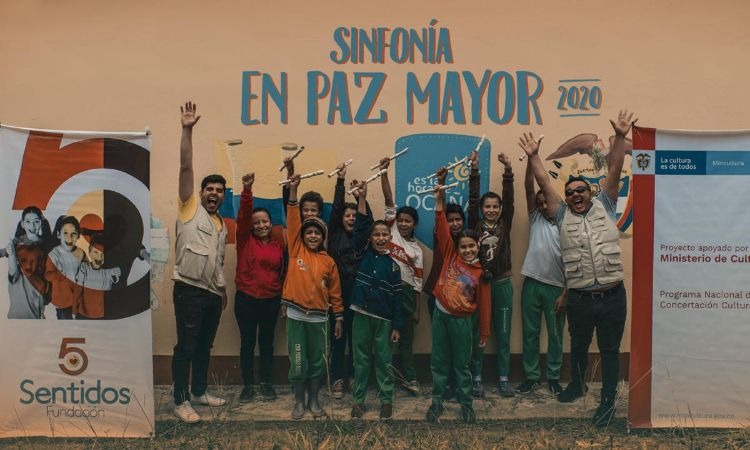 El proyecto musical para transformar las vidas de niños en zonas de conflicto