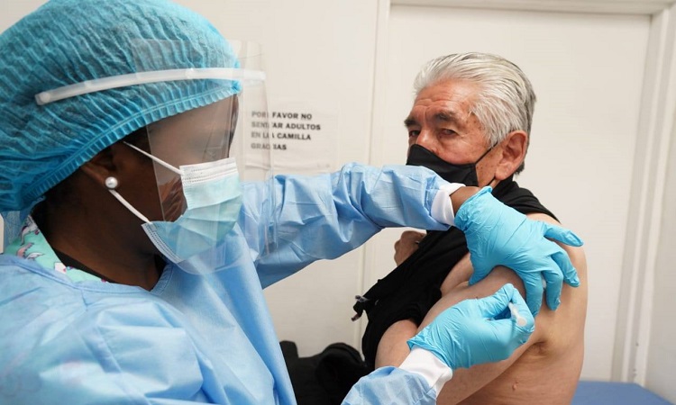 Vacuna probada en Colombia demostró efectividad del 90% ¡Otra esperanza!