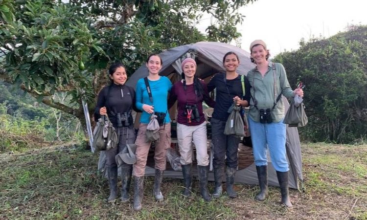 Mujeres hicieron historia con la primera expedición femenina sobre aves en Colombia
