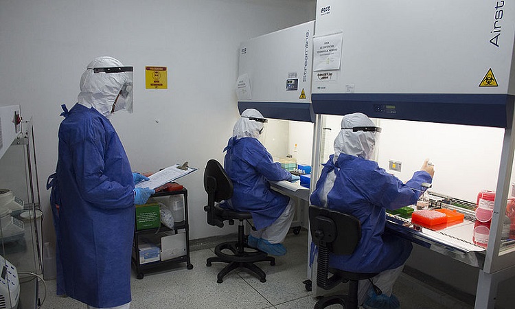 Especialista de la Universidad Nacional aseguran que Colombia es capaz de fabricar una vacuna contra el COVID-19