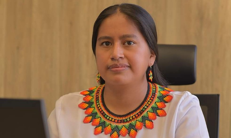 La primera mujer indígena de la comunidad Inga que obtuvo un postgrado y maestría