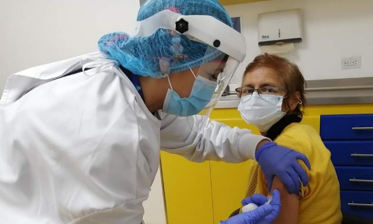 Colombia podría combinar vacunas anticovid para la tercera dosis
