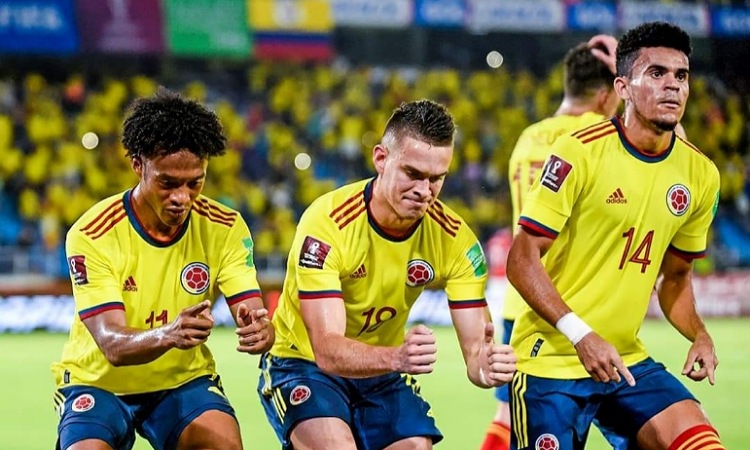 Hijos de jugadores de la Selección Colombia se roban el show previo a las Eliminatorias