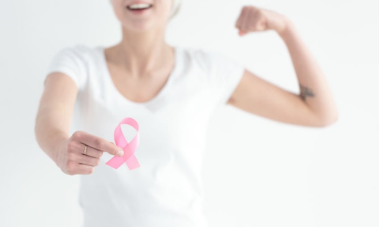 Desarrollan fármaco que frena el avance de un tipo de cáncer de mama en un 76 %