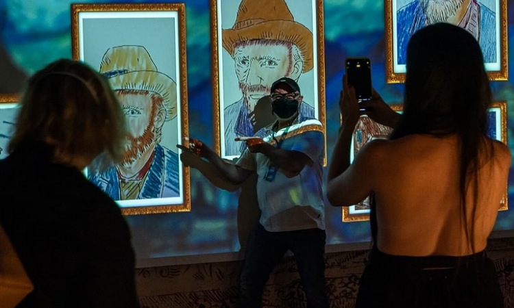 La exposición inmersa de Vincent van Gogh llega a Colombia