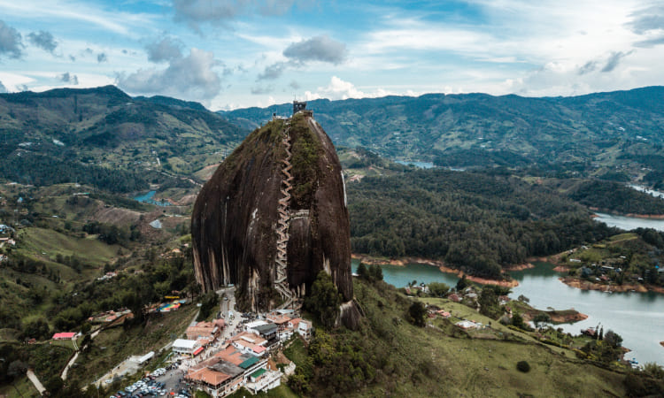 8 curiosidades que tal vez no sabía sobre el Peñón de Guatapé