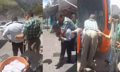 Conductor de bus en Colombia cargó en hombros a pasajero discapacitado