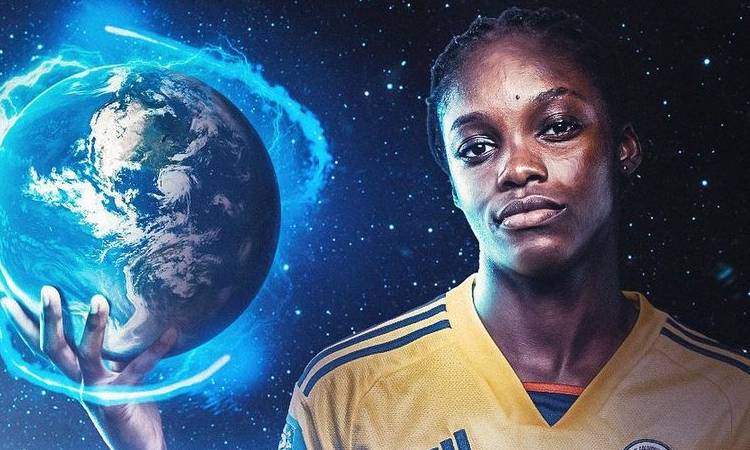 Alexandra Popp, icónica jugadora, se rindió ante Linda Caicedo