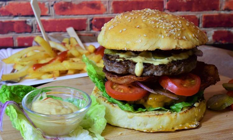 Burger King pagará para que prueben sus hamburguesas en Colombia