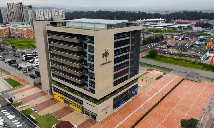 Inauguran moderno centro universitario en Ciudad Bolívar