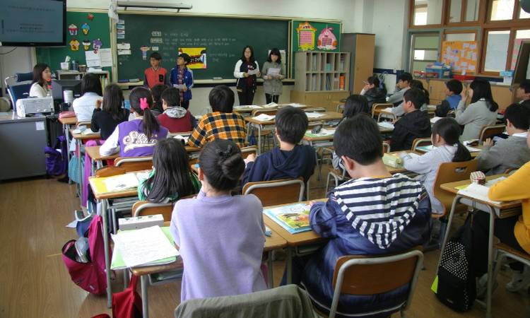 Acreditación internacional certificará lucha contra el bullying, el acoso y el abuso estudiantil