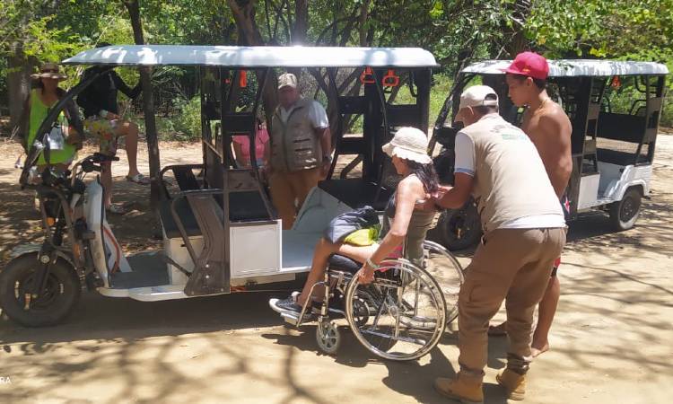 Ecotaxis que impulsan la movilidad sostenible en el Parque Nacional Natural Tayrona