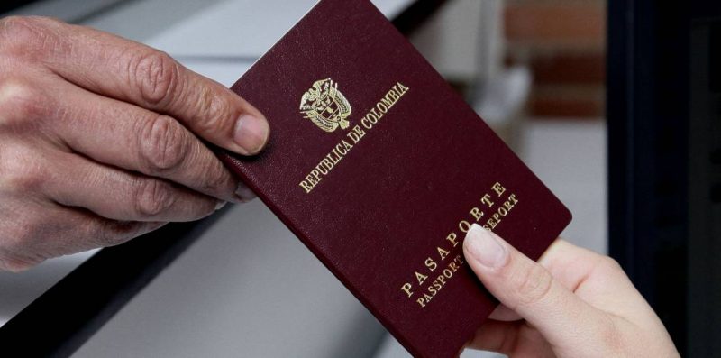 ¿Cómo sacar el pasaporte colombiano para niños?
