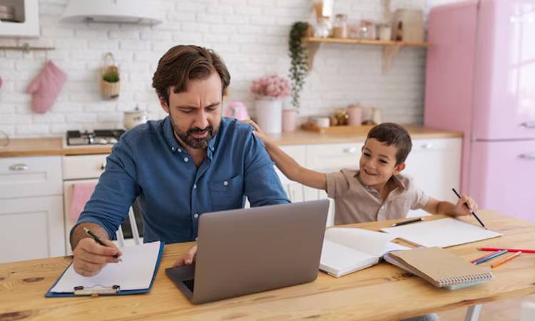 3 tips para disfrutar del teletrabajo con tus hijos